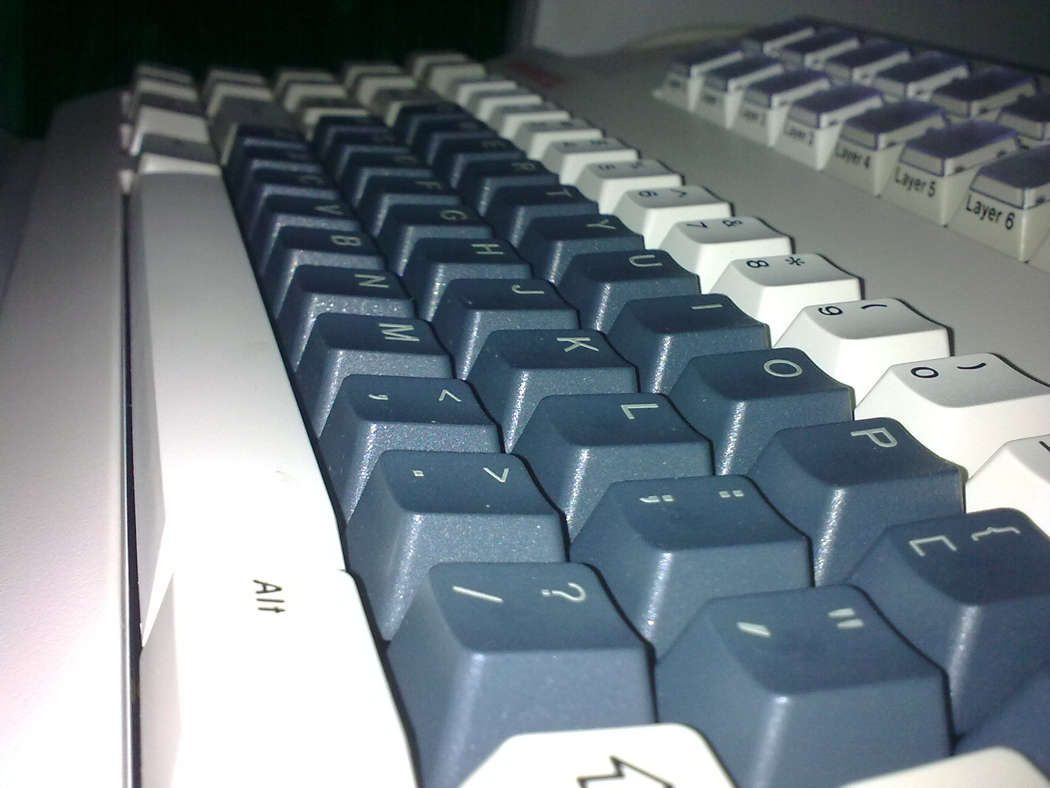 KBCīɫ~ñ~~