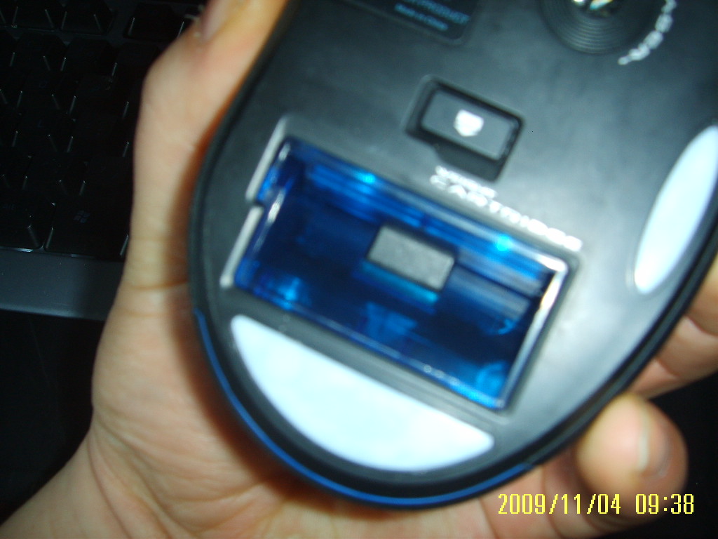 ���߰׺������