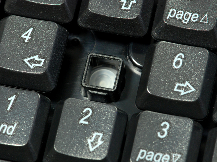 �Լ۱�֮ѡ CHERRY G82-27000����