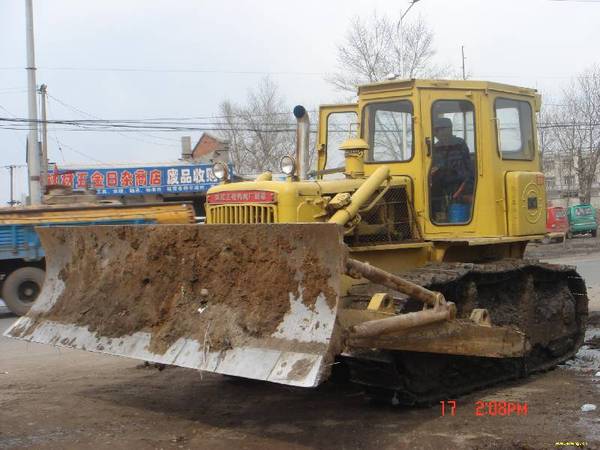 GIANT ATX670