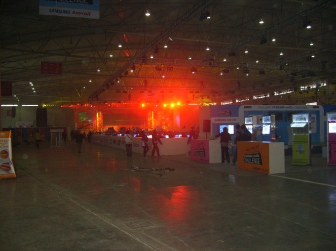 ��PC�����׷���WCG2009�ܾ����ֳ�ֱ����ת����ע����