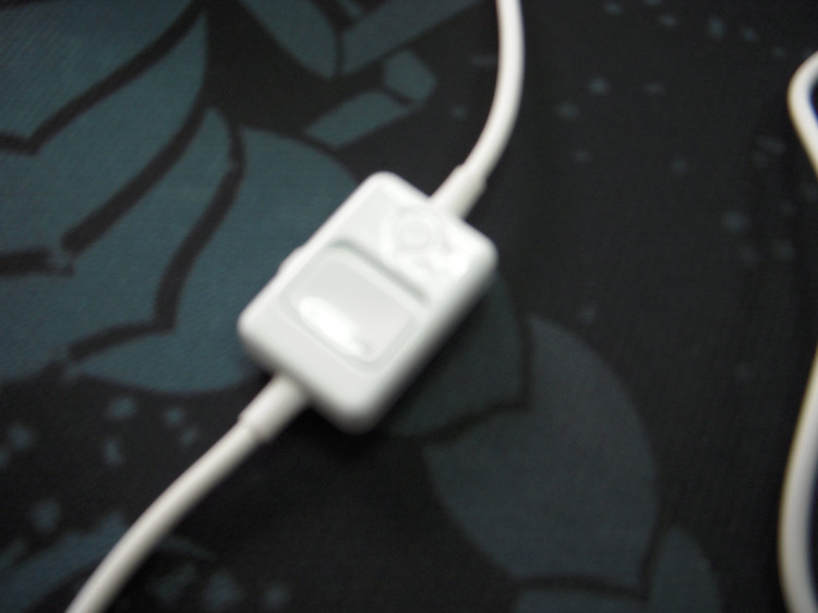 �������ǣ֣�����С��