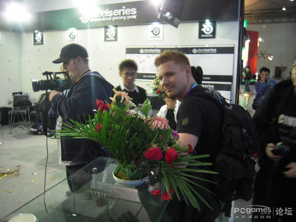 WCG2009ɶܾ羺ͼƬSteelSeriesչ