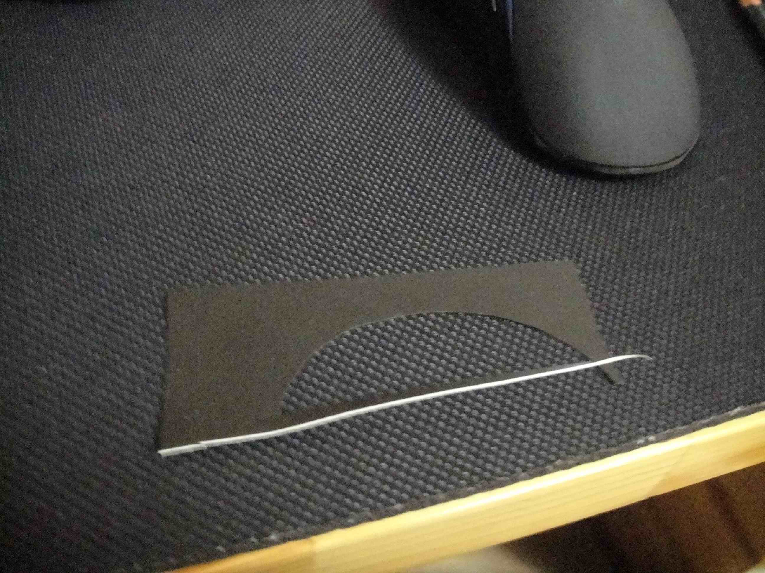 ���߸���