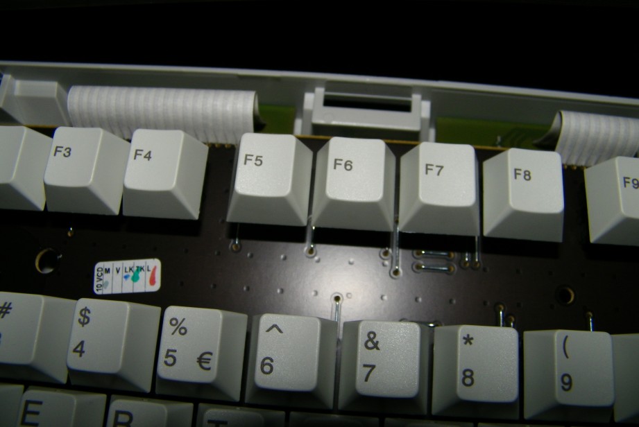 Cherry G80 1800 ����