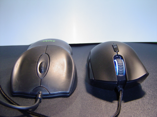 Razer Imperator���������������Ա� ����ͼƬ