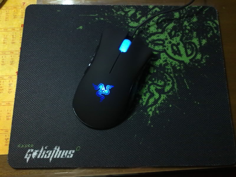 ���������������͵�����˸�Razer��װ�׳�������