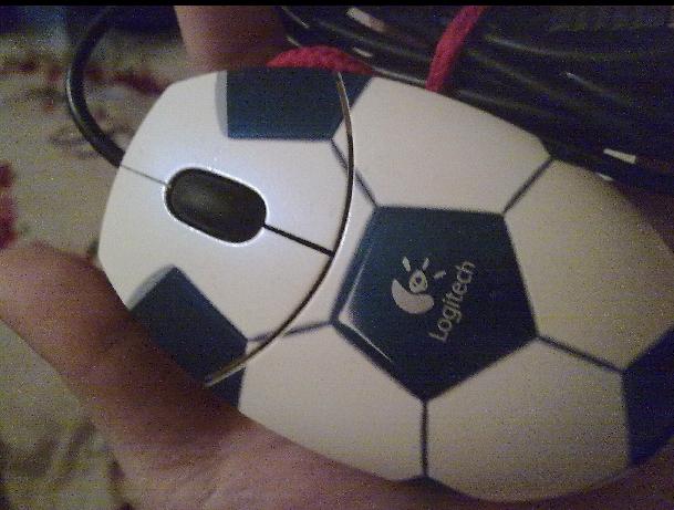 �շ��ڼ��﷭����ȥ���ҵ�һư�棬��Ȼûʹ�ù������ͦ�á�