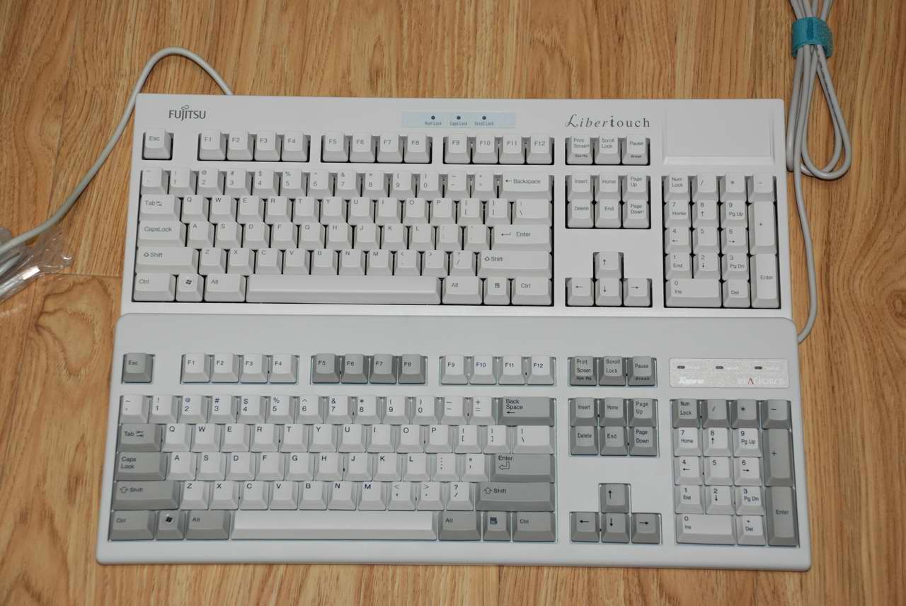 ̷չ֮ķ FUJITSU Libertouch  1.7