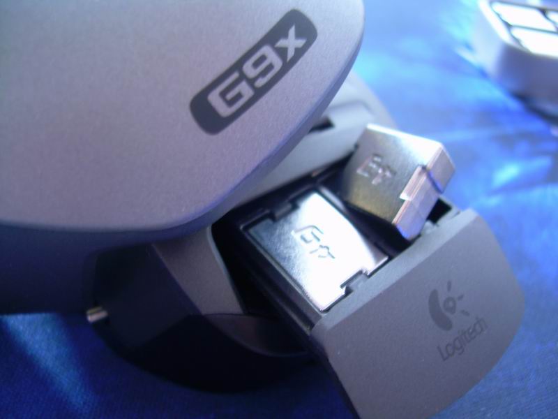 ����G9X.
