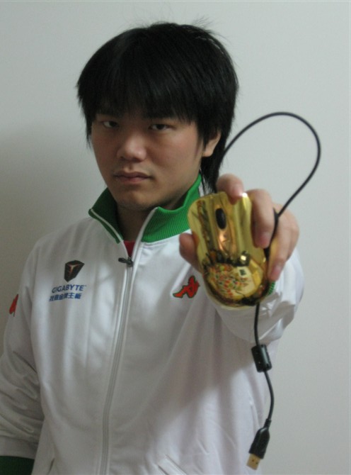 SteelSeries�й������ڻƽ�XAI�ķ��Ը壬��¥��¥����fly100%��ALEX��ʹ�ø���