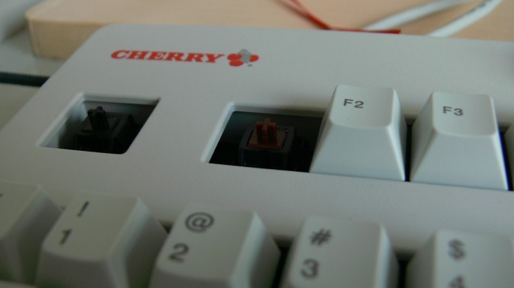CHERRY֮ҵϷƼ̸
