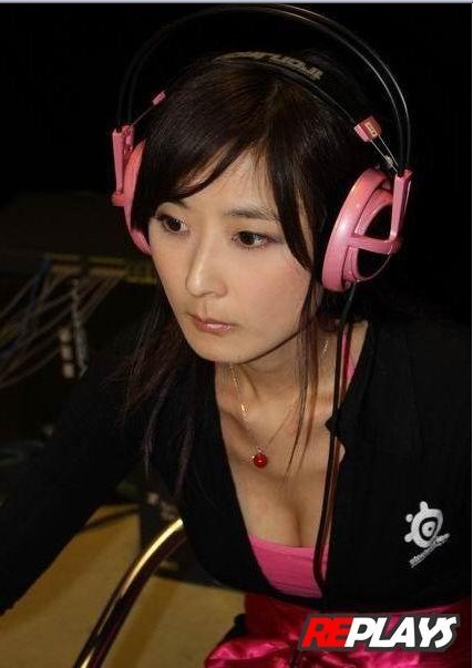 ��������Ů