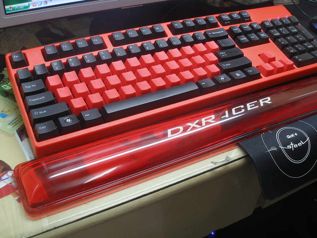 ����FILCO�ڲ贩���¿��������еĺ죨5¥��������д��Ŷ��~