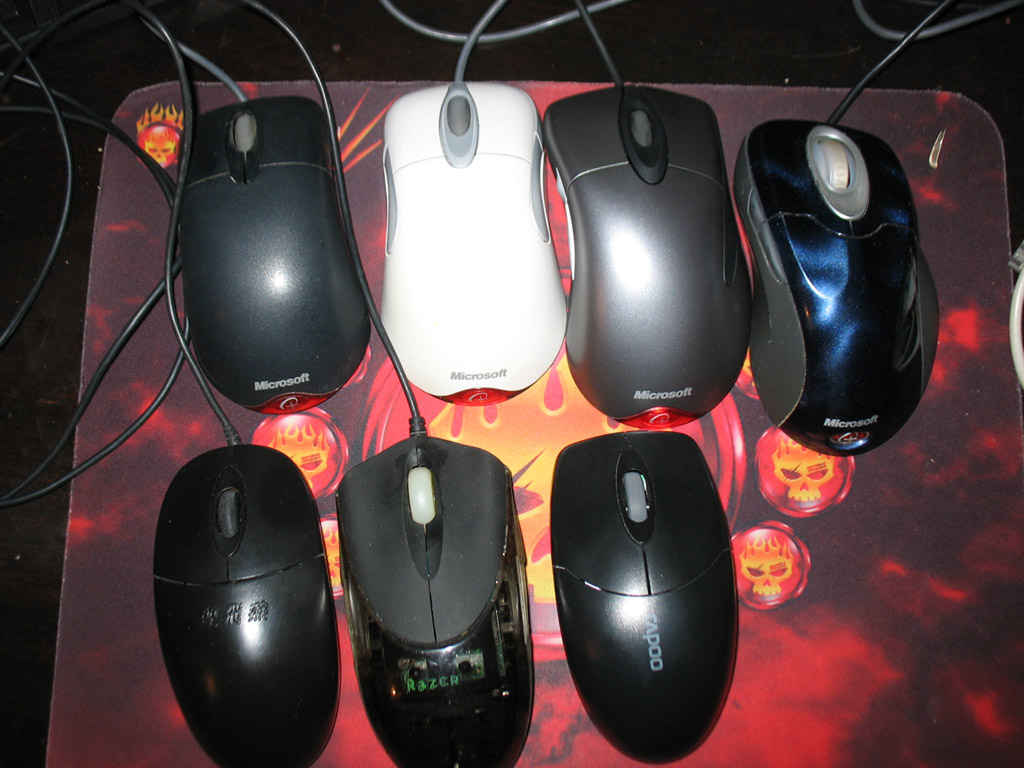 RAZER�����ɫ���Ӳ������