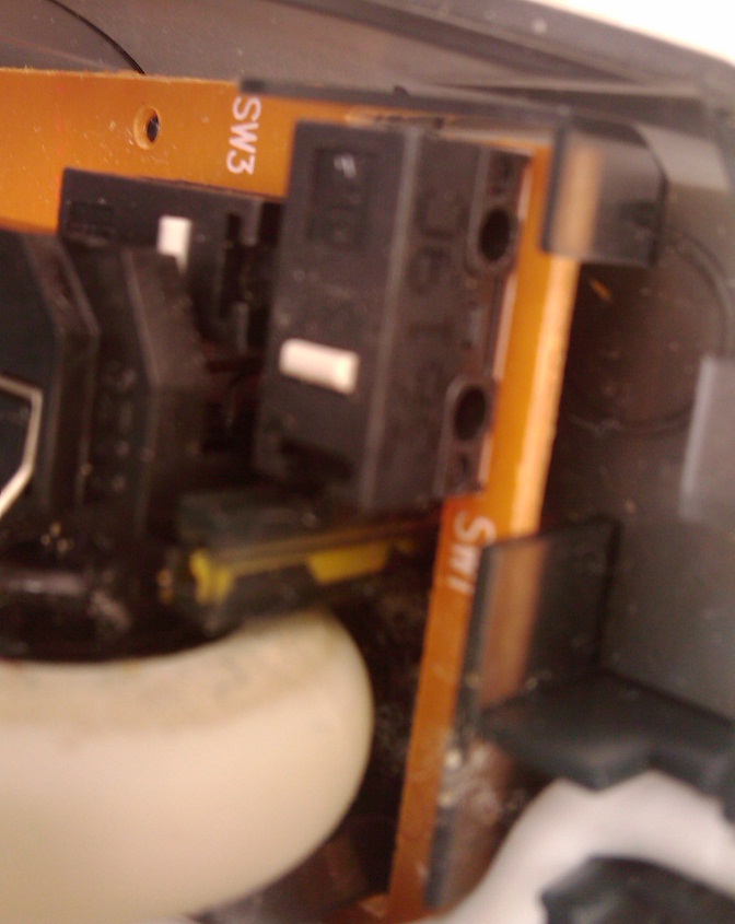 ����IE3.0FK��ͬʱ�Ա�X3�ĸ��� PS������䷢�ֵ�һ���ö���