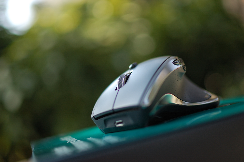 Logitech M950