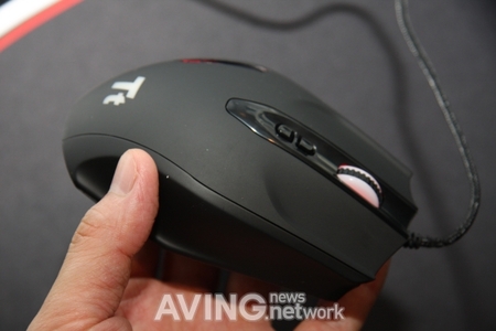 Tip.v Tt��Ʒ CeBIT 2010չ�� ��ҫ��Ʒ��ֱ���ֳ�LIVE��