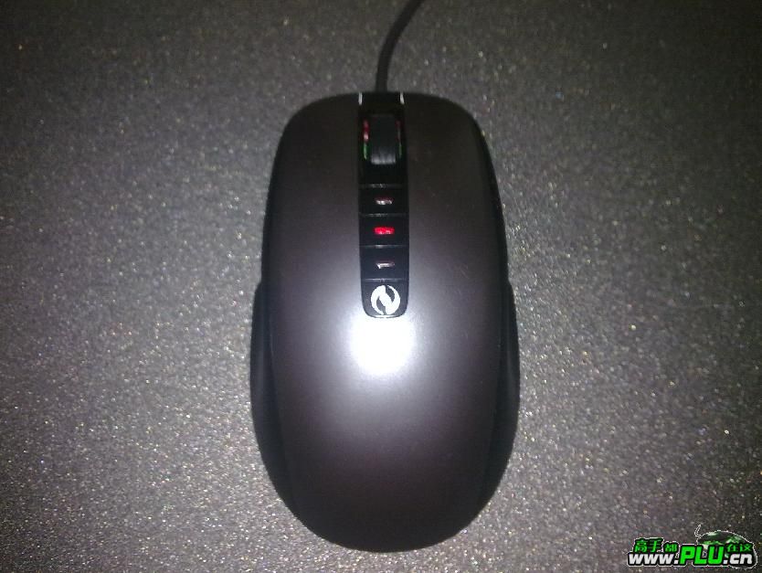 ��ת����΢��SideWinder x3��ȫ���______��ͼ____��ĺܳ���__