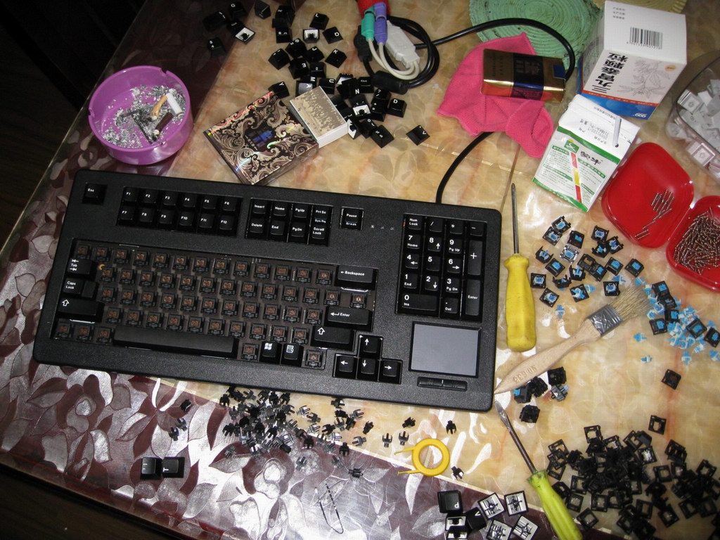 ����-------4ɫ������У����������Լ���11900-------������