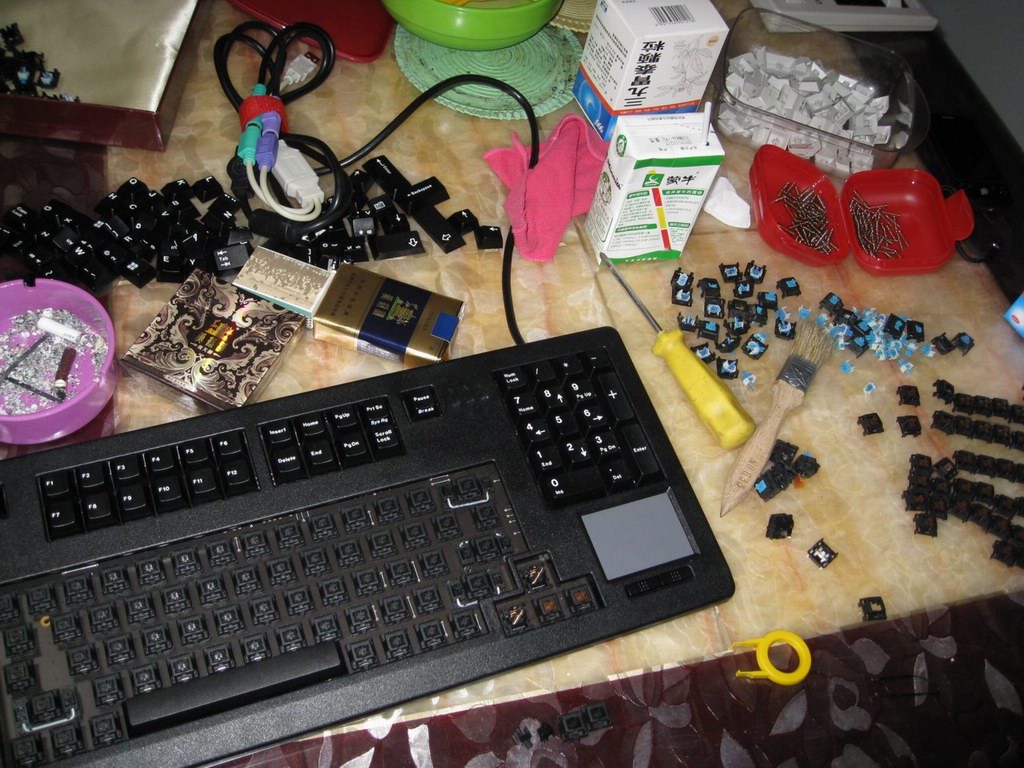 ����-------4ɫ������У����������Լ���11900-------������