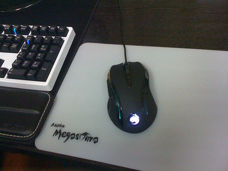 ͼˡƷ̫~~roccat kone+roccat SOTAɫ  С