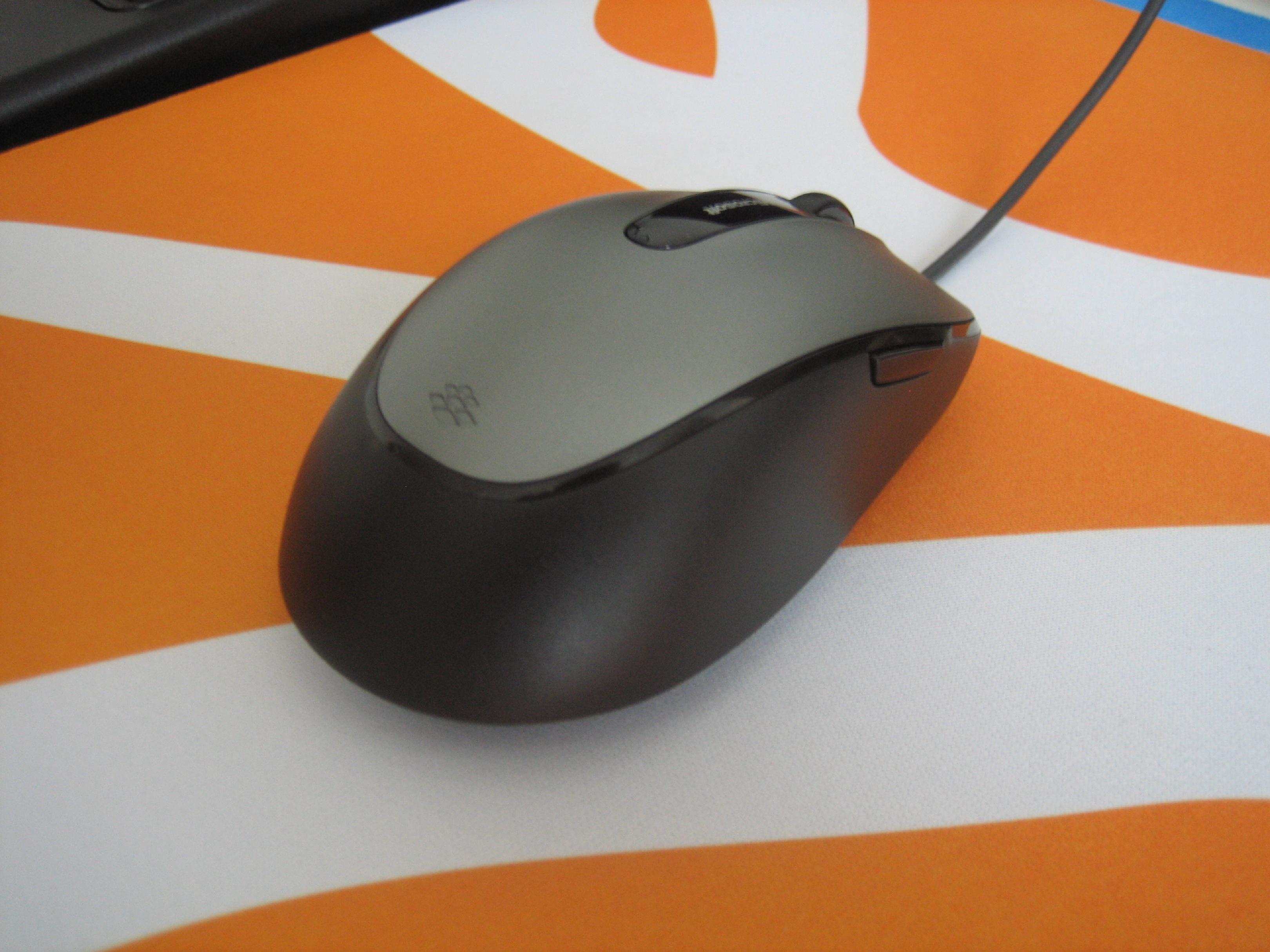 IO1.1�Ľ����ߣ�΢������Comfort Mouse 4500��һʱ�������ĵ�~