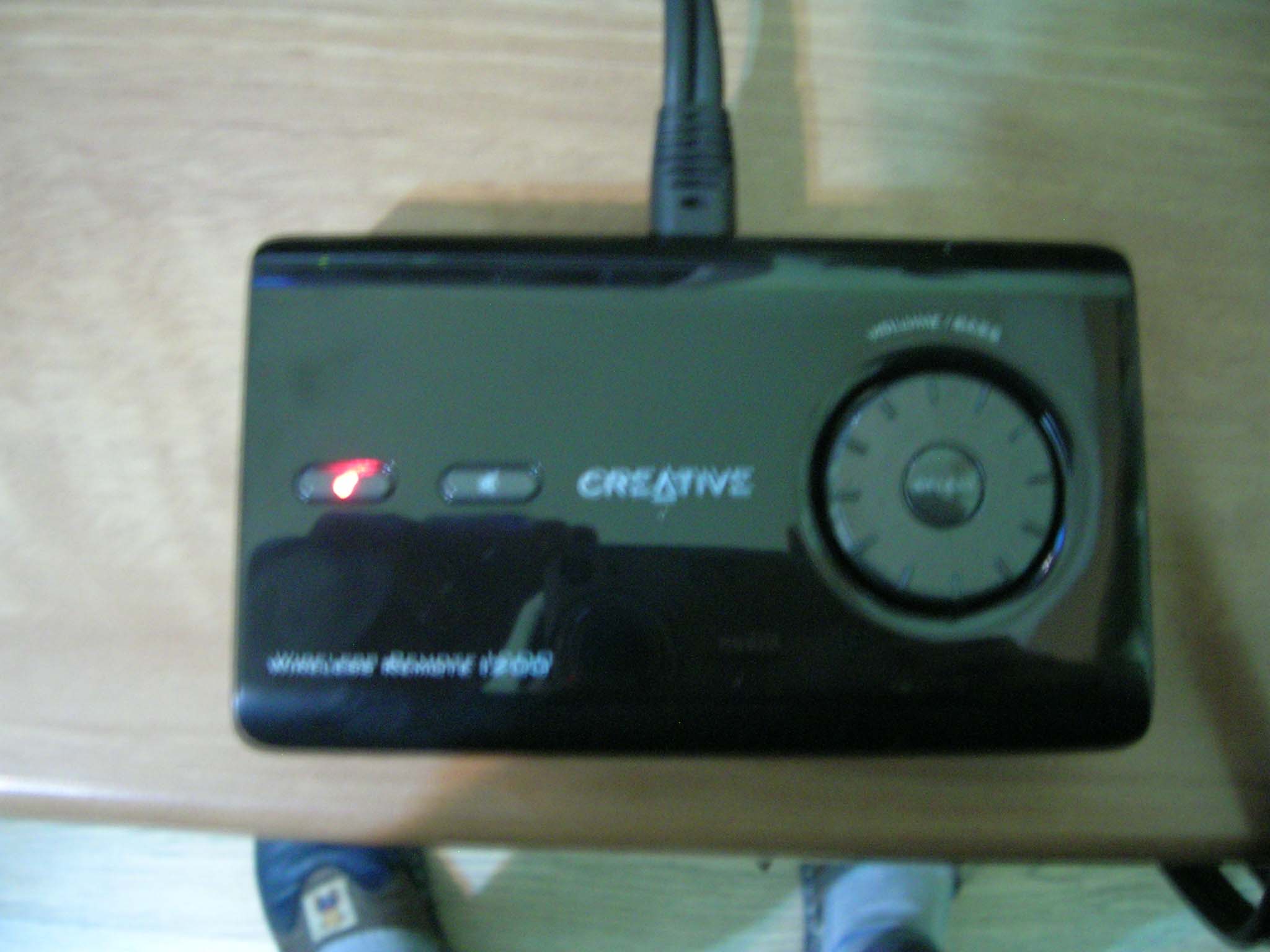 �߿�תң�� Creative's Wireless Remote I200��ʹ�ø���