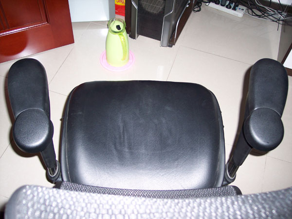 Ergohuman  b02&DXRACERӵĶԱȡ
