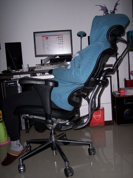 Ergohuman  b02&DXRACERӵĶԱȡ