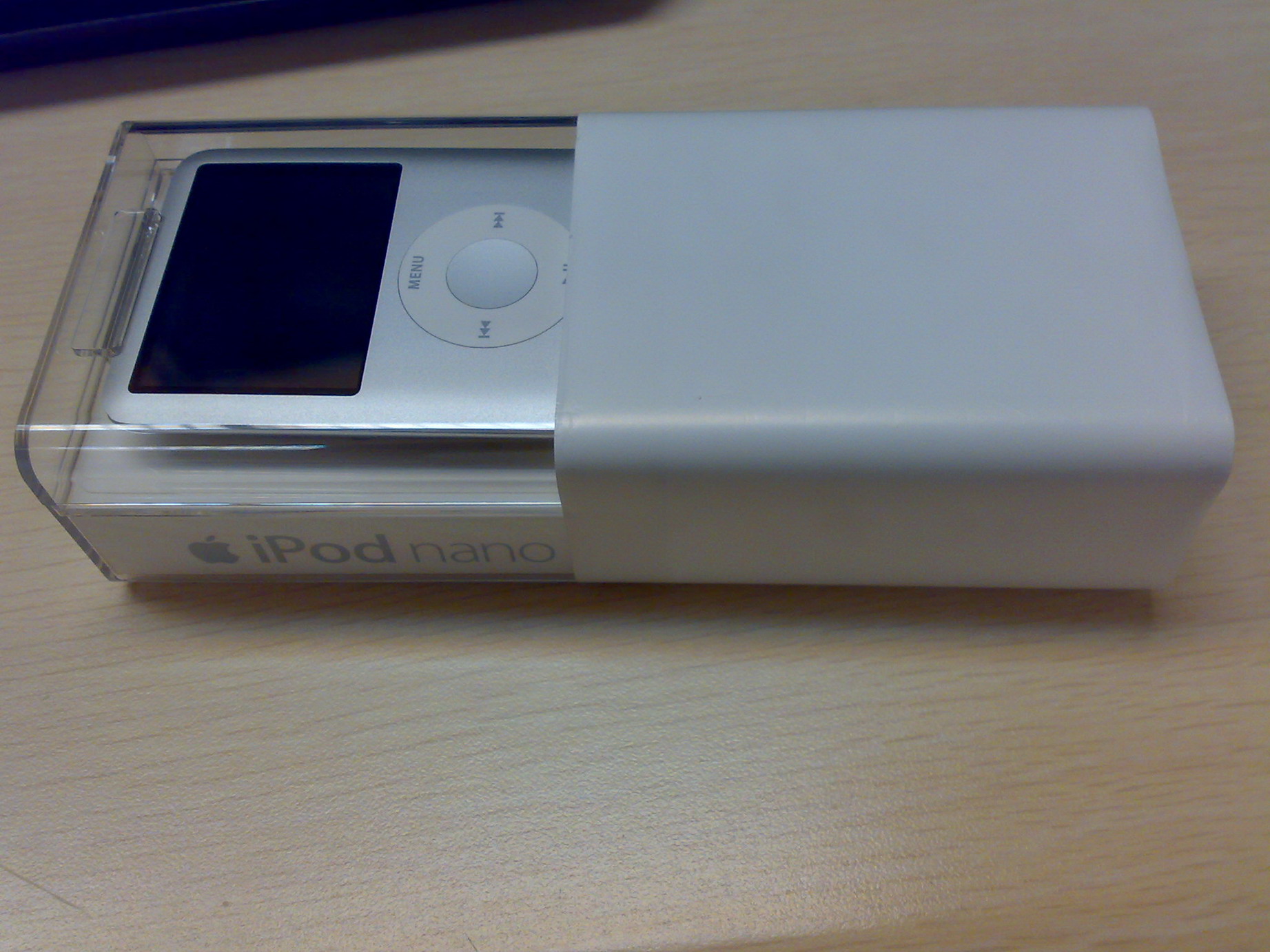 ����ȫ��δ���ղصĹ���NANO3 4Gƻ��С��(�ѳ�����)