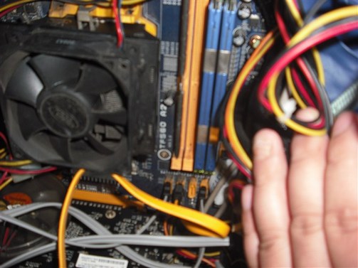 �����ѳ������������ֳ�DELL 2209WA ��1250��8������