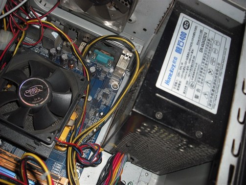 �����ѳ������������ֳ�DELL 2209WA ��1250��8������