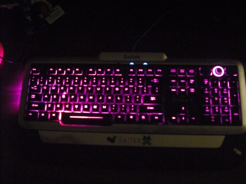 �����ѳ������������ֳ�DELL 2209WA ��1250��8������