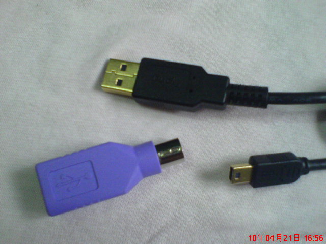 USB�ߺ�ת��ͷ�ϸ�Ӱ.JPG