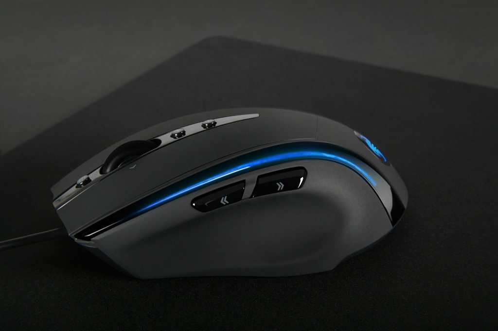 ��Ϸ�����е��������ᡪ����Roccat��½�й������´�ͼ��