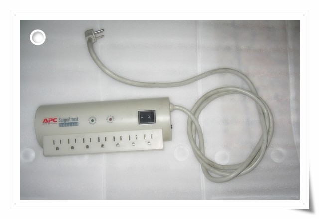 DIY  USB���ƿ��ص�Դ������ԭ����
