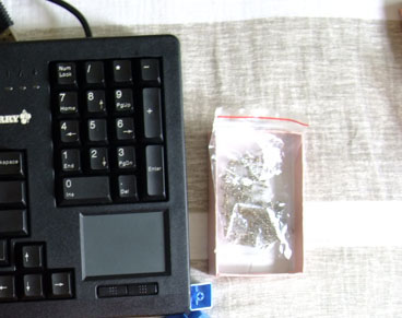 �ɶ�����35Ԫ����CHERRY11900�ϲ������ĺ��ᵯ��һ�ף����̼�ñ�ѳ�����