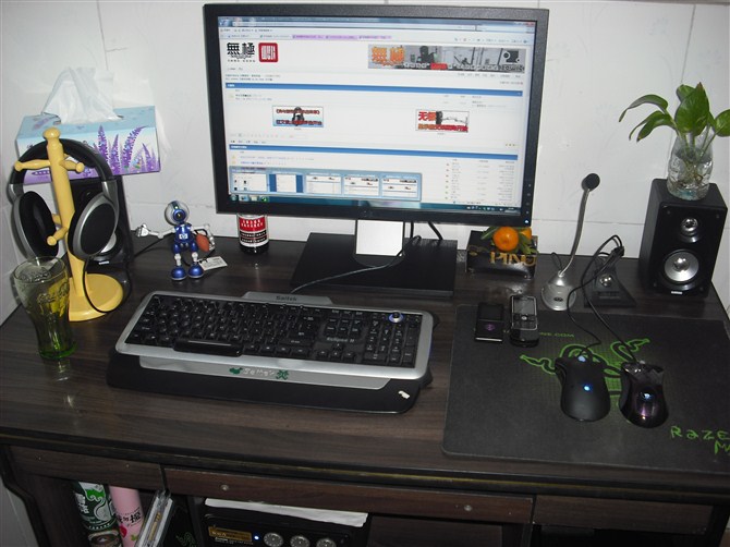 ����������֤��DELL 2209WA ������5�걣1250�����ߣ�ֻ��һ��