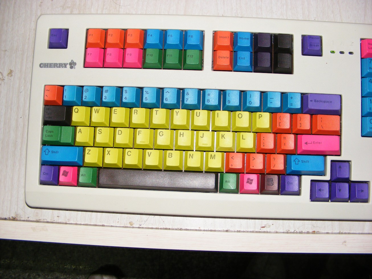 cherry 11900 ʮɫ��Ⱦ��ñ   �����ɿ�����ñŶ