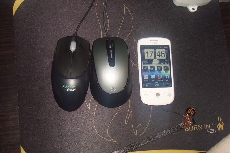 ------------------΢����Ӱ4500��Razer���߶Ա�ͼ