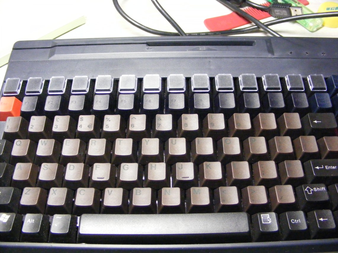 cherry G86-62410 +�ɿ���ɫ��Ⱦ��ñ~~~~~~
