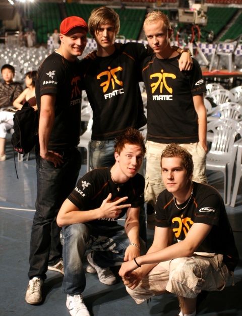 1166753_930193_PCgames_20070810_estars_final_fnatic_03.jpg