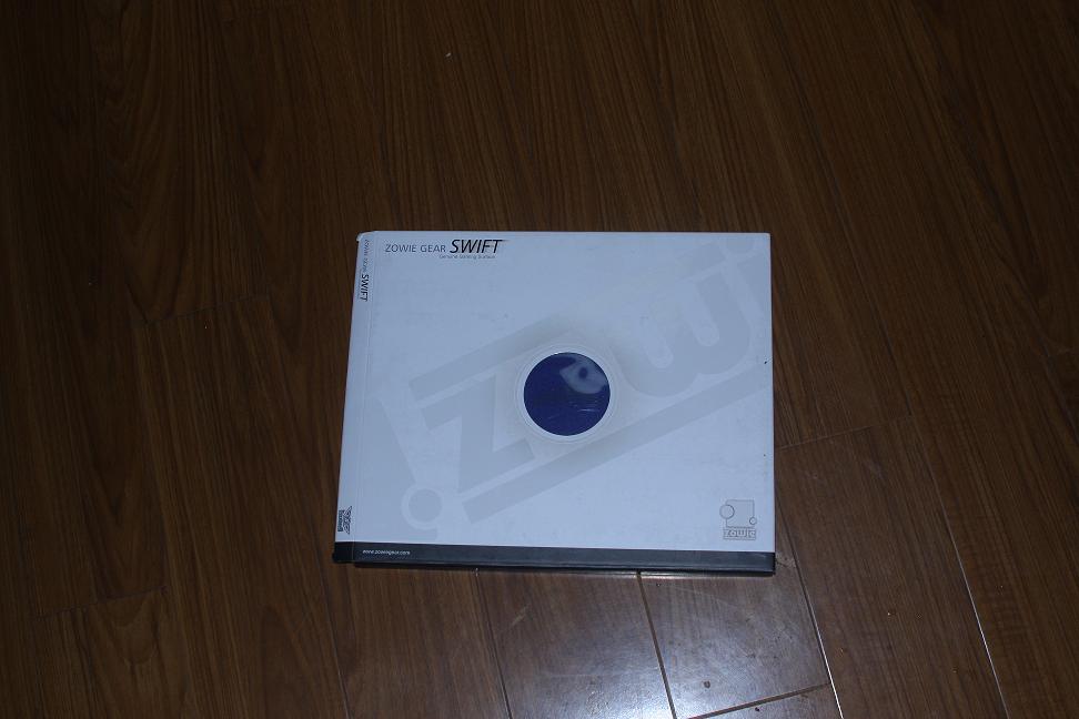 �Ϻ���һ��װ��  ��ӭ���