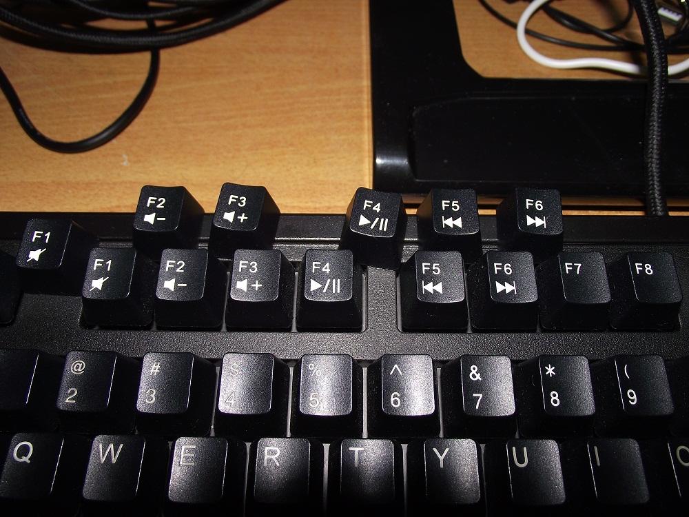 �������У��Լ���ඣ�����������������Ķ�����180�����ȫ��7Gԭװȫ�׼�ñ