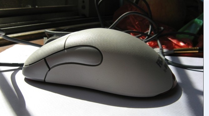 ������   IO