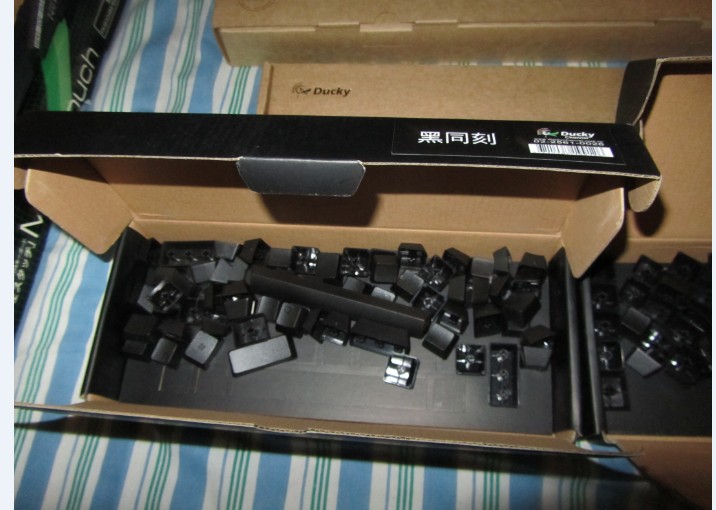 ����750���ʳ�ducky108��ͬ������ ���Ա�