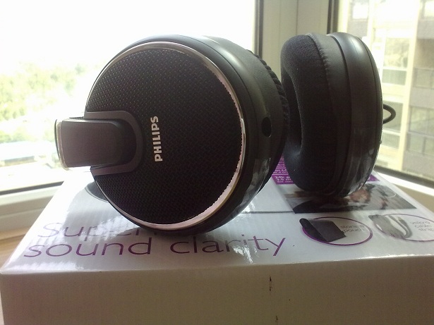 ���ѳ��������գ�Logitech G330��ҡ�