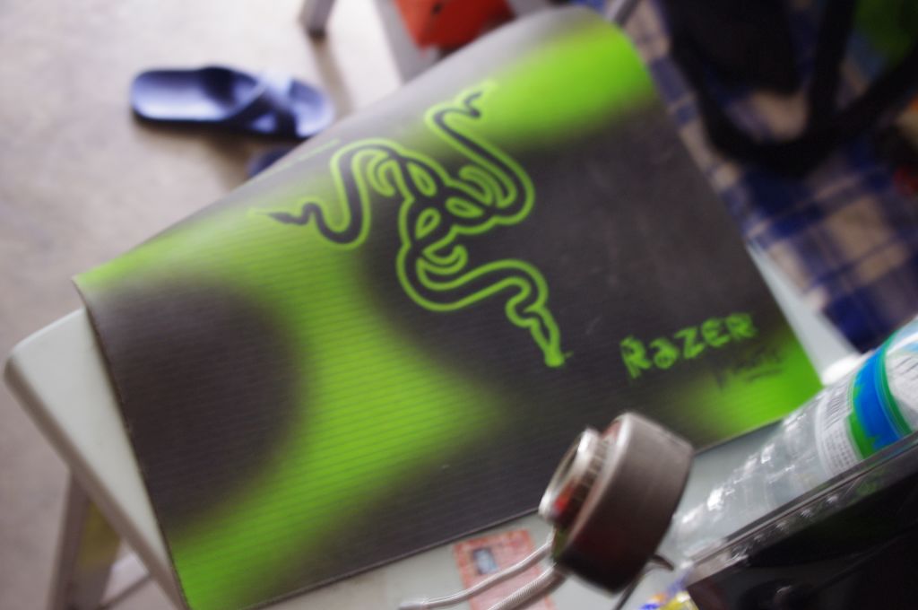 ��ҵ�ˣ���������ɫ��������(�ѳ�) �ٶ���(�ѳ�) razerװ���� 5hv2