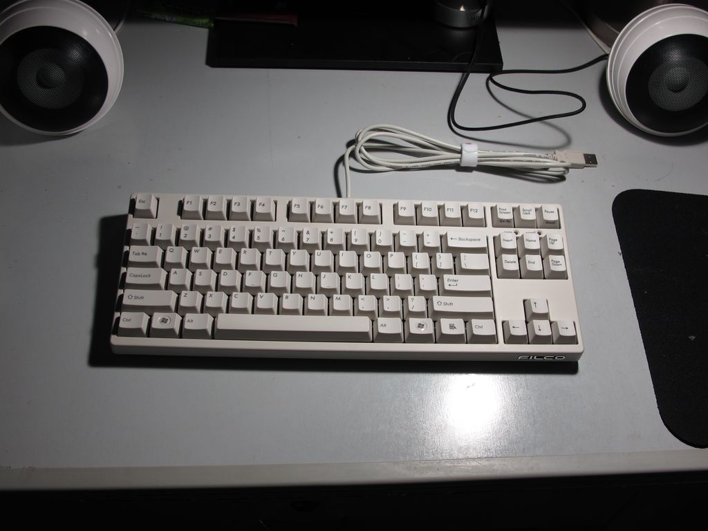 �ڶ��ѻ�е���֡���filco 80%�ײ裬���л�ɫPP~